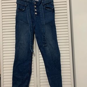 Stylish Button Fly Frayered Jeans Size 8